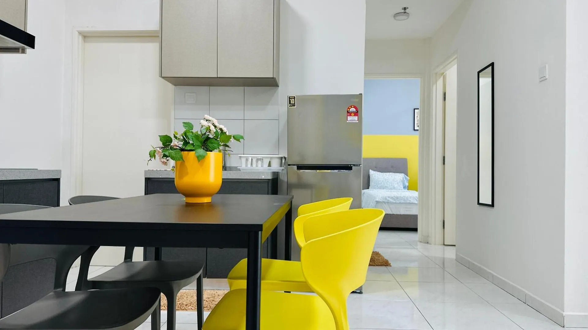 The Sun 1 Or 3Br Bayan Lepas 4 To 10 Pax Wl Daire Malezya