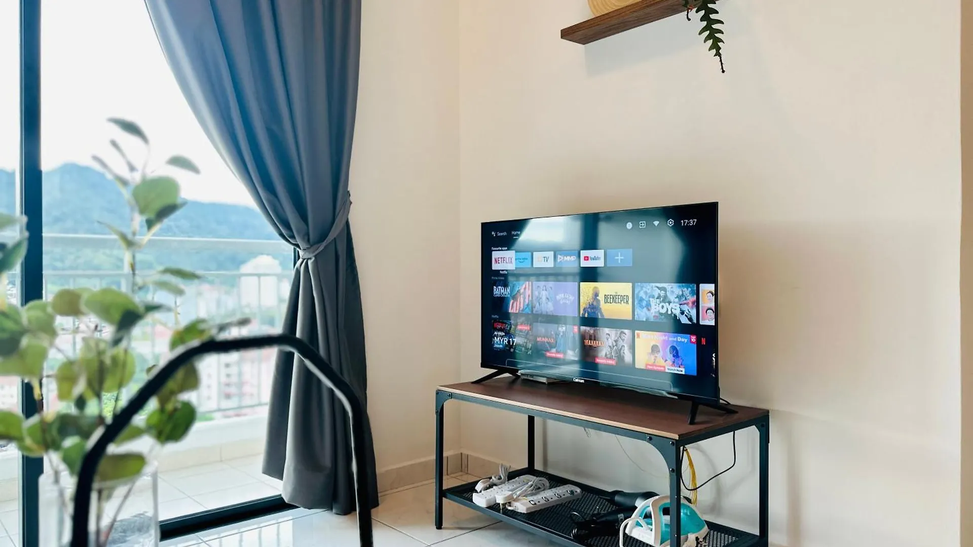 The Sun 1 Or 3Br Bayan Lepas 4 To 10 Pax Wl Daire