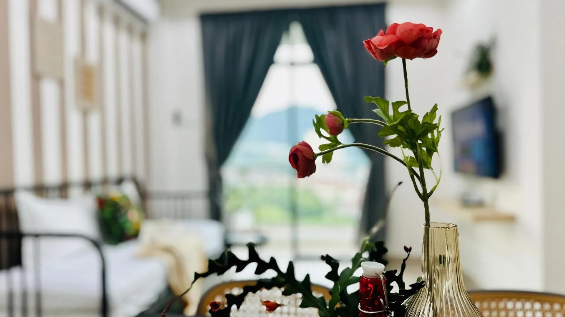 The Sun 1 Or 3Br Bayan Lepas 4 To 10 Pax Wl Apartment