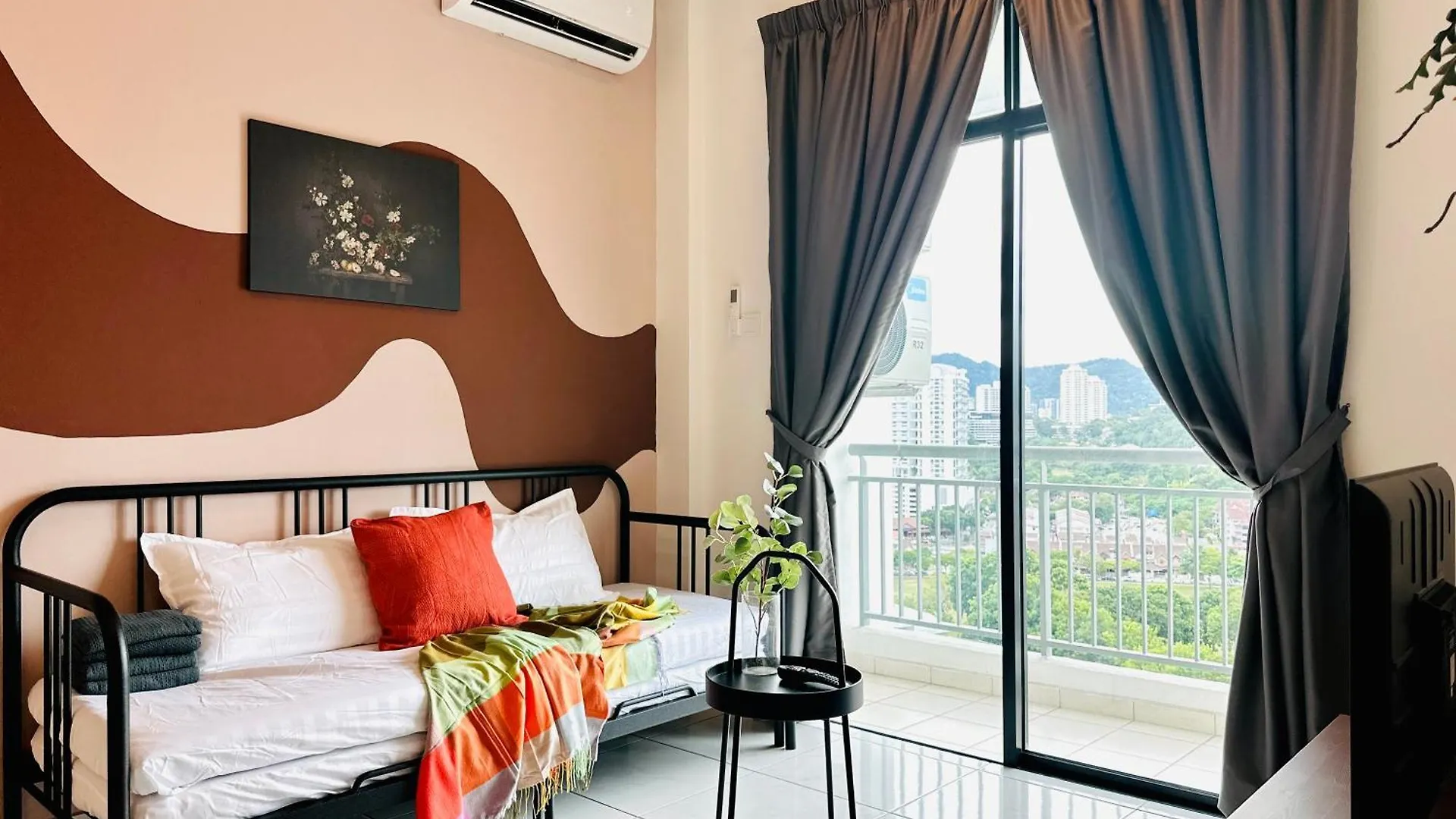 The Sun 1 Or 3Br Bayan Lepas 4 To 10 Pax Wl Apartment 0*,  Malaysia